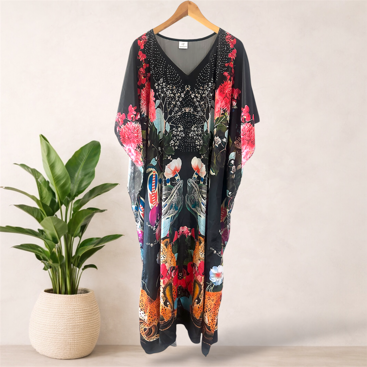 Midnight Mahal Embellished Kaftan | Fits 16–24