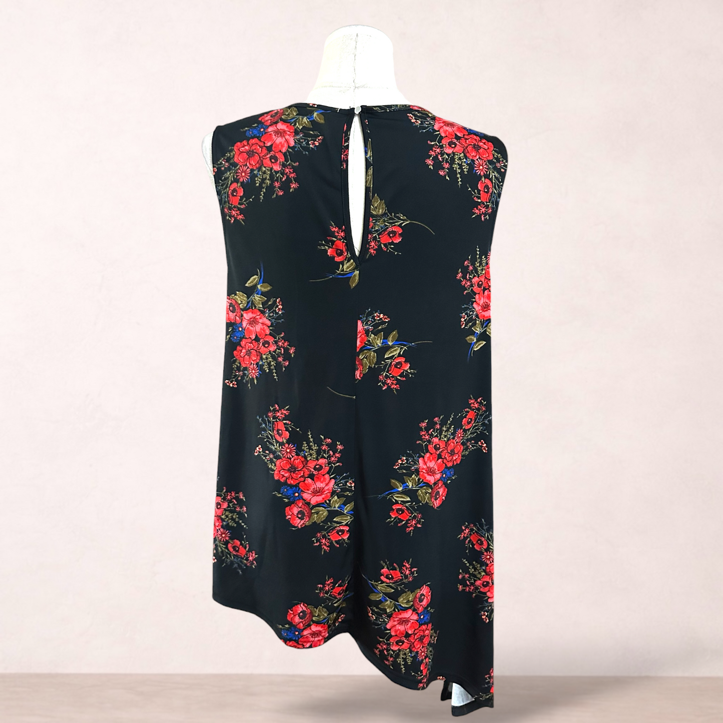 Crossroads Black Floral Asymmetric Hem Tunic Top | Size 18