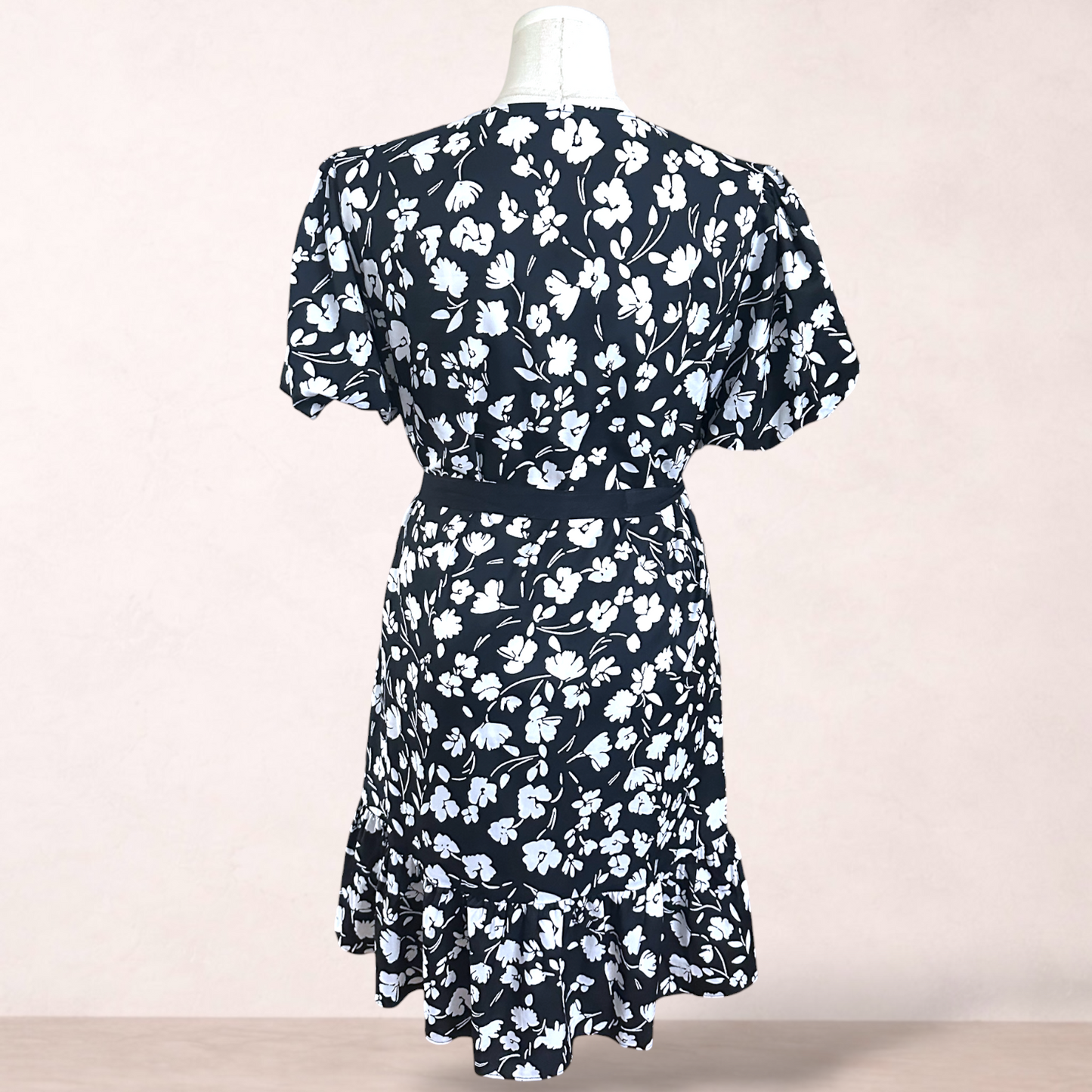 Khoko Smart Black Floral Dress | Size 16