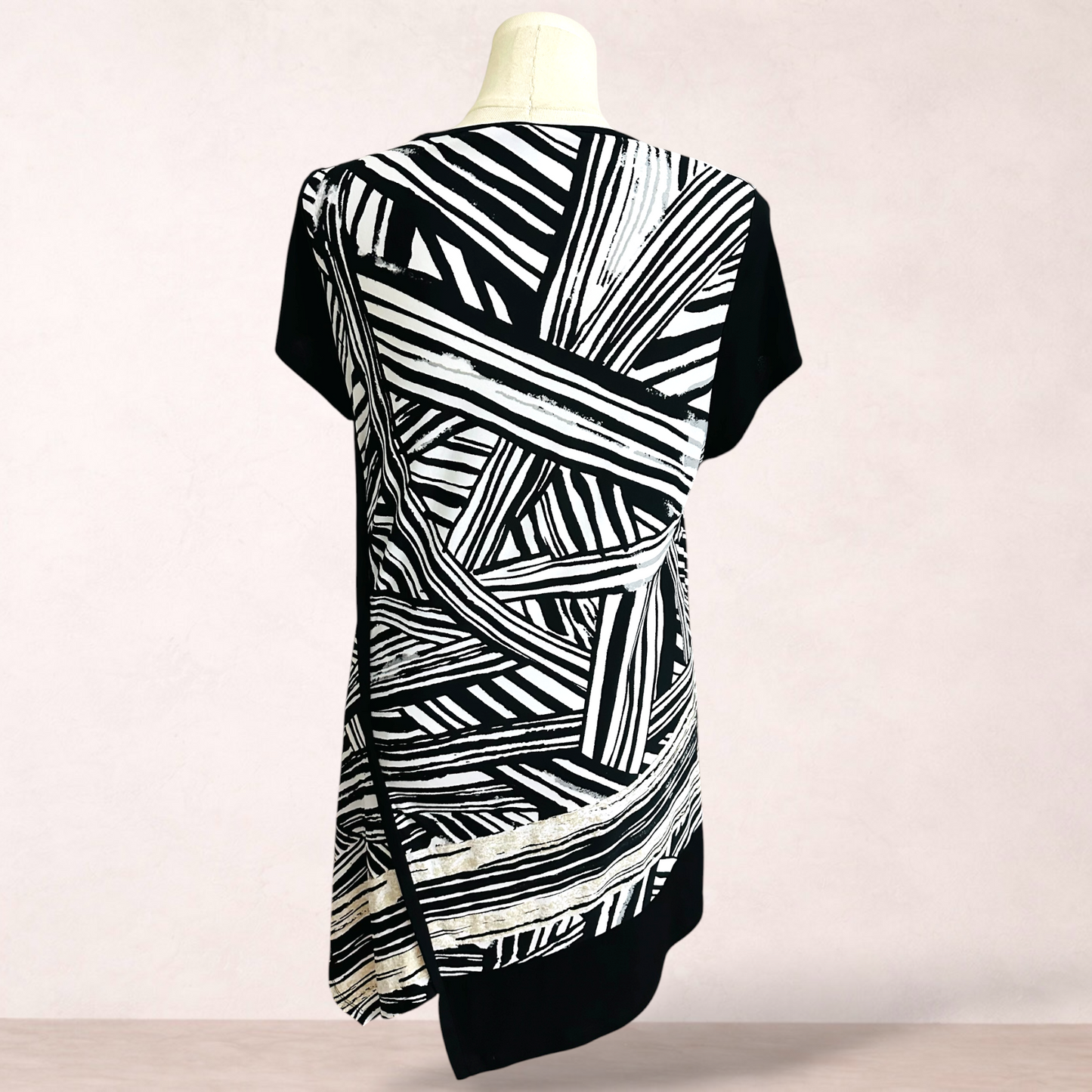 Taking Shape Abstract Print Tunic | Plus Size S 16/18