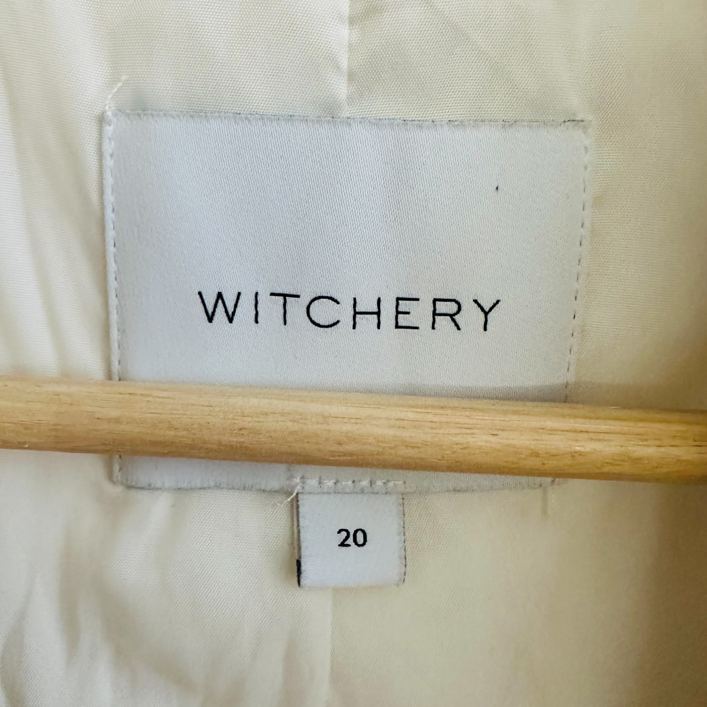 Witchery Ivory Blazer | Size 20
