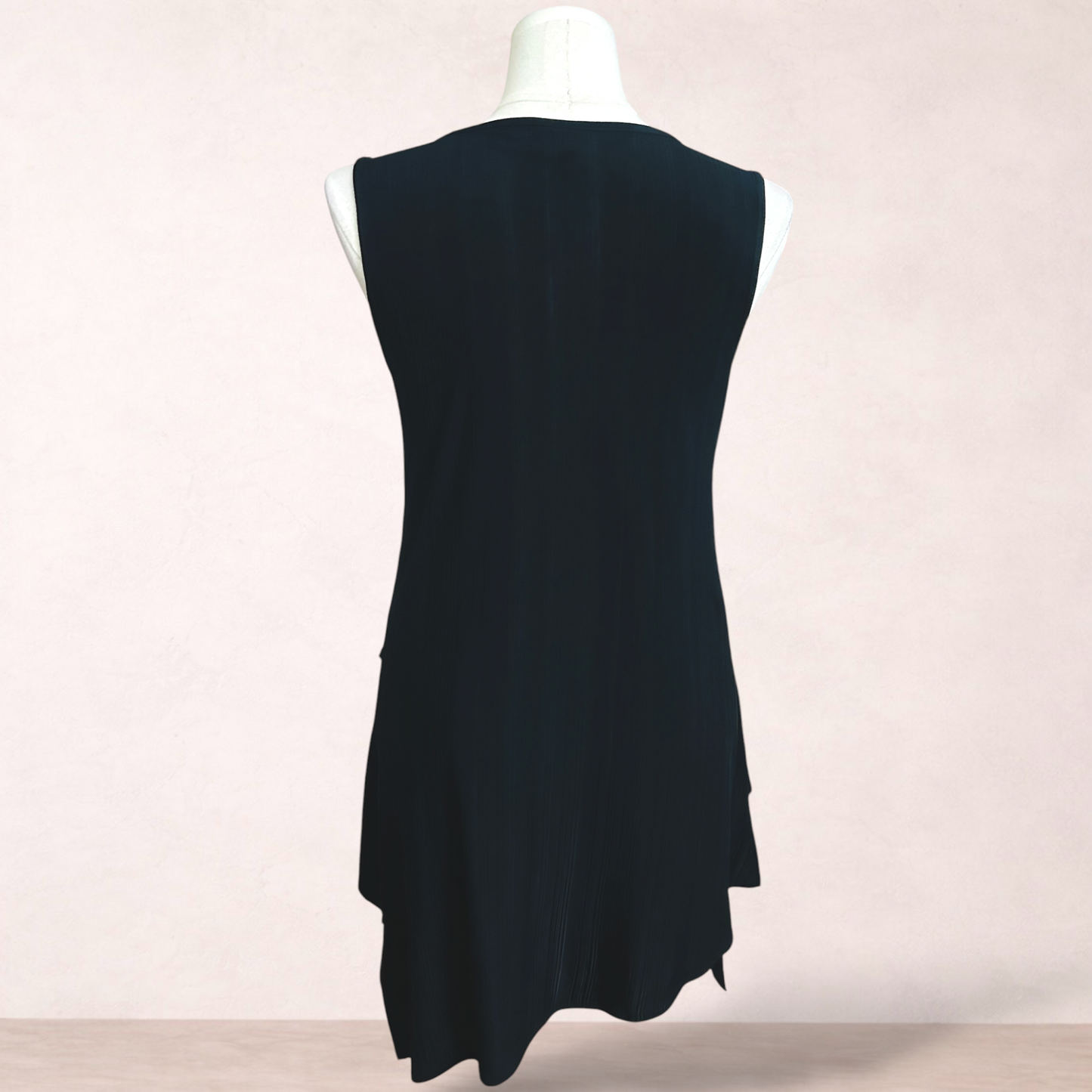 Taking Shape Black Asymmetric Tunic | Plus Size XXS/12