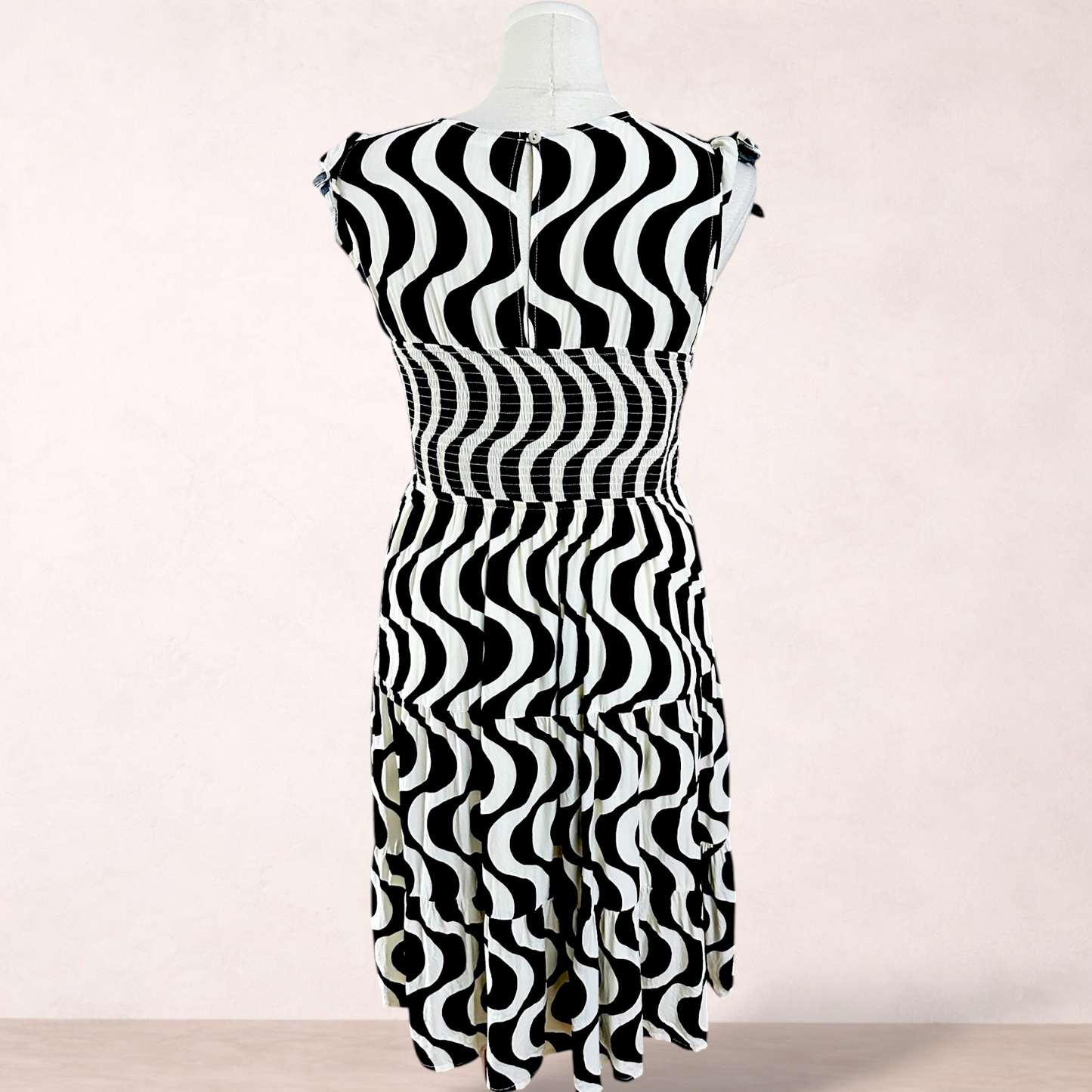 Henry Oscar Black & Cream Print Rayon Dress | Size 18