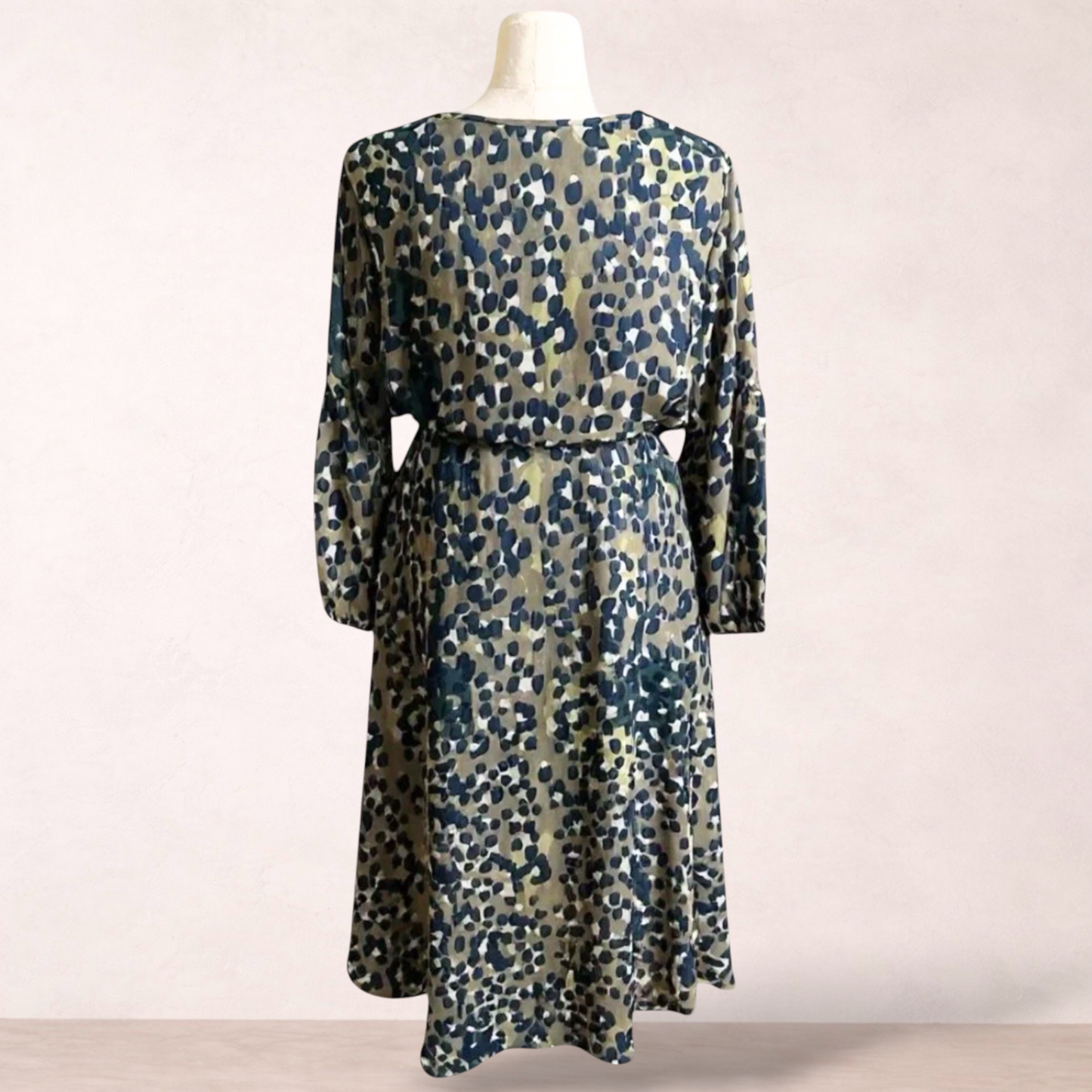 Arna York Belted Maxi Dress | Plus Size 18 | New with tags