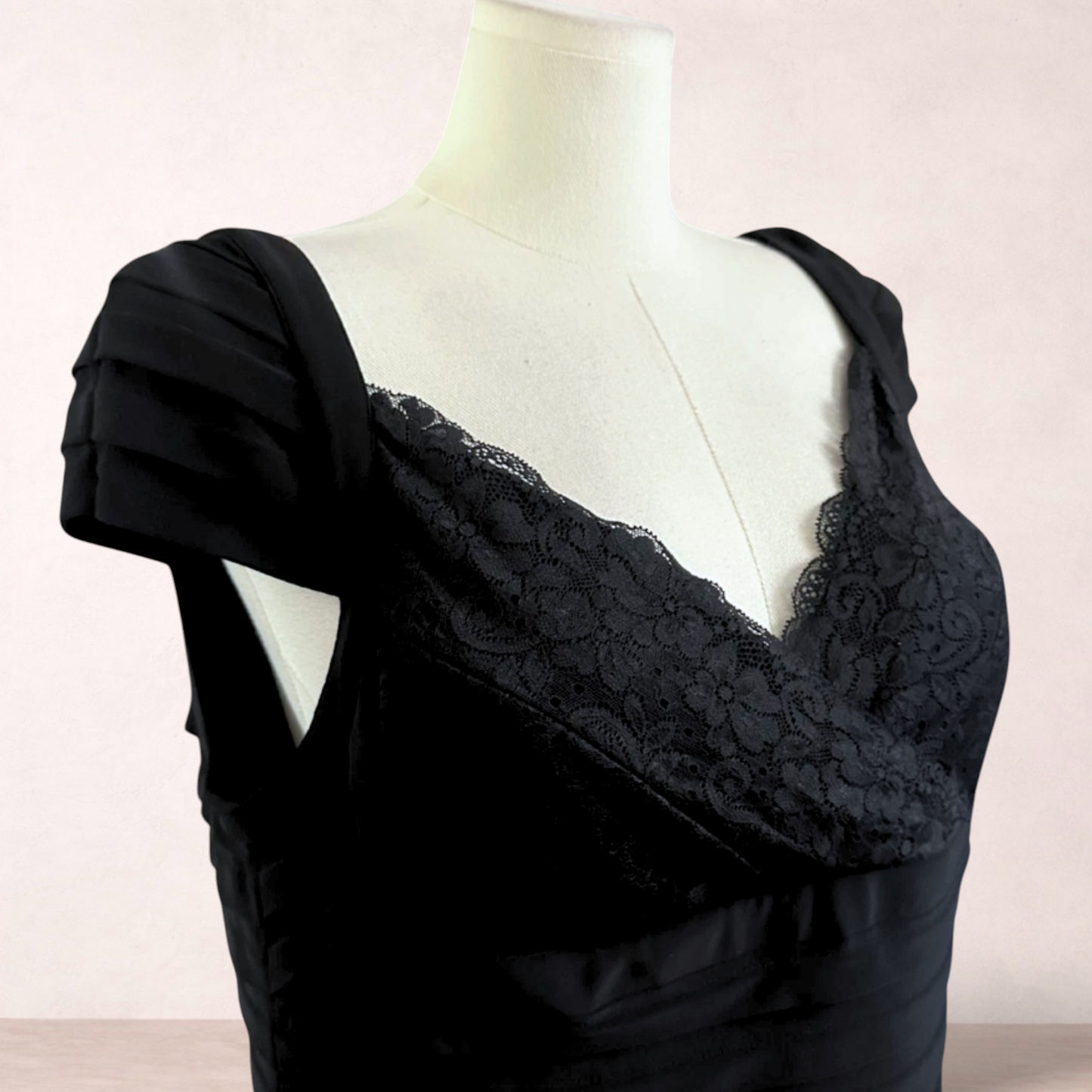 Eve Hunter Black Tiered Top | Plus Size 20 | New with tags