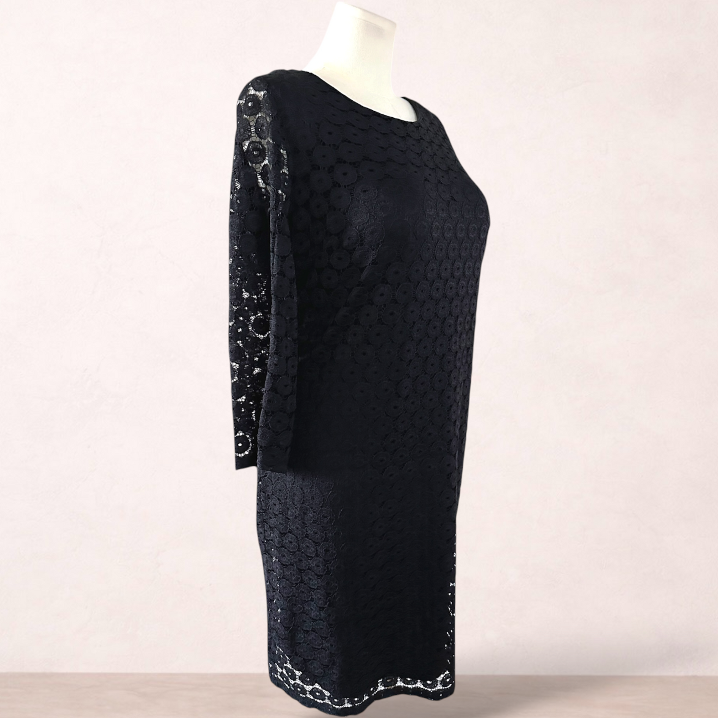Capture Black Lace Knee Length Dress | Size 16