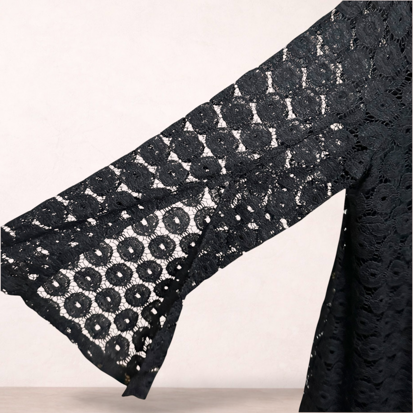 Capture Black Lace Knee Length Dress | Size 16