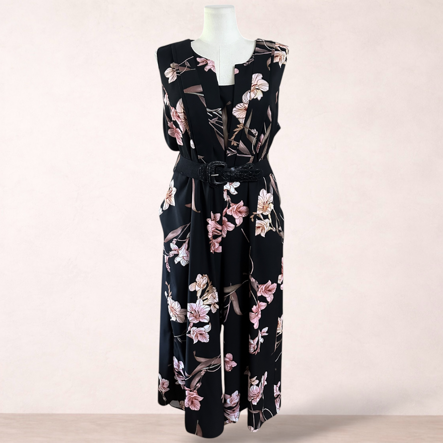 City Chic Black Floral Belted Jumpsuit | Plus Size XL/22