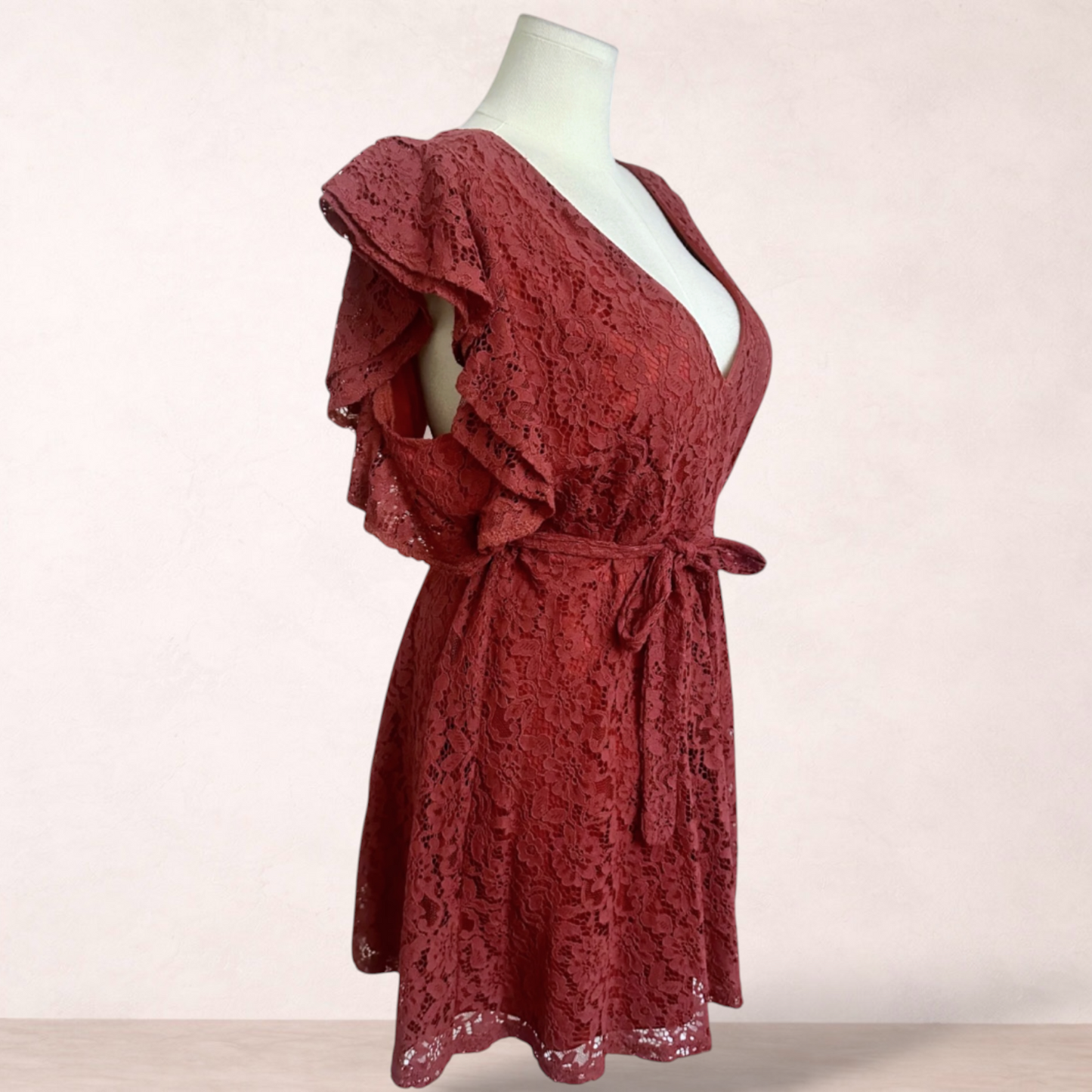 Boohoo Rosewood Lace Dress | Size 18 | New with tags