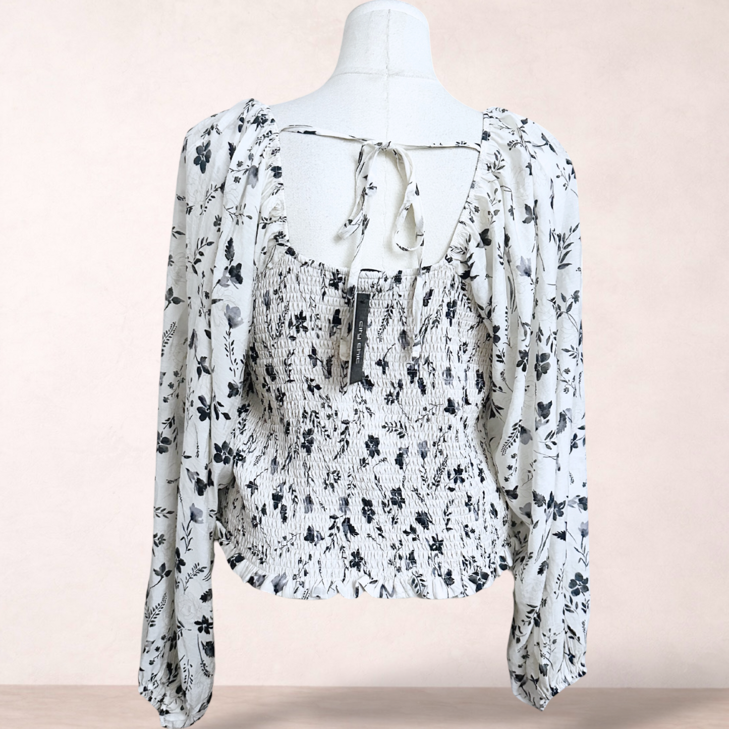 City Chic Floral Shirred Top | Plus Size L/20 | New with tags