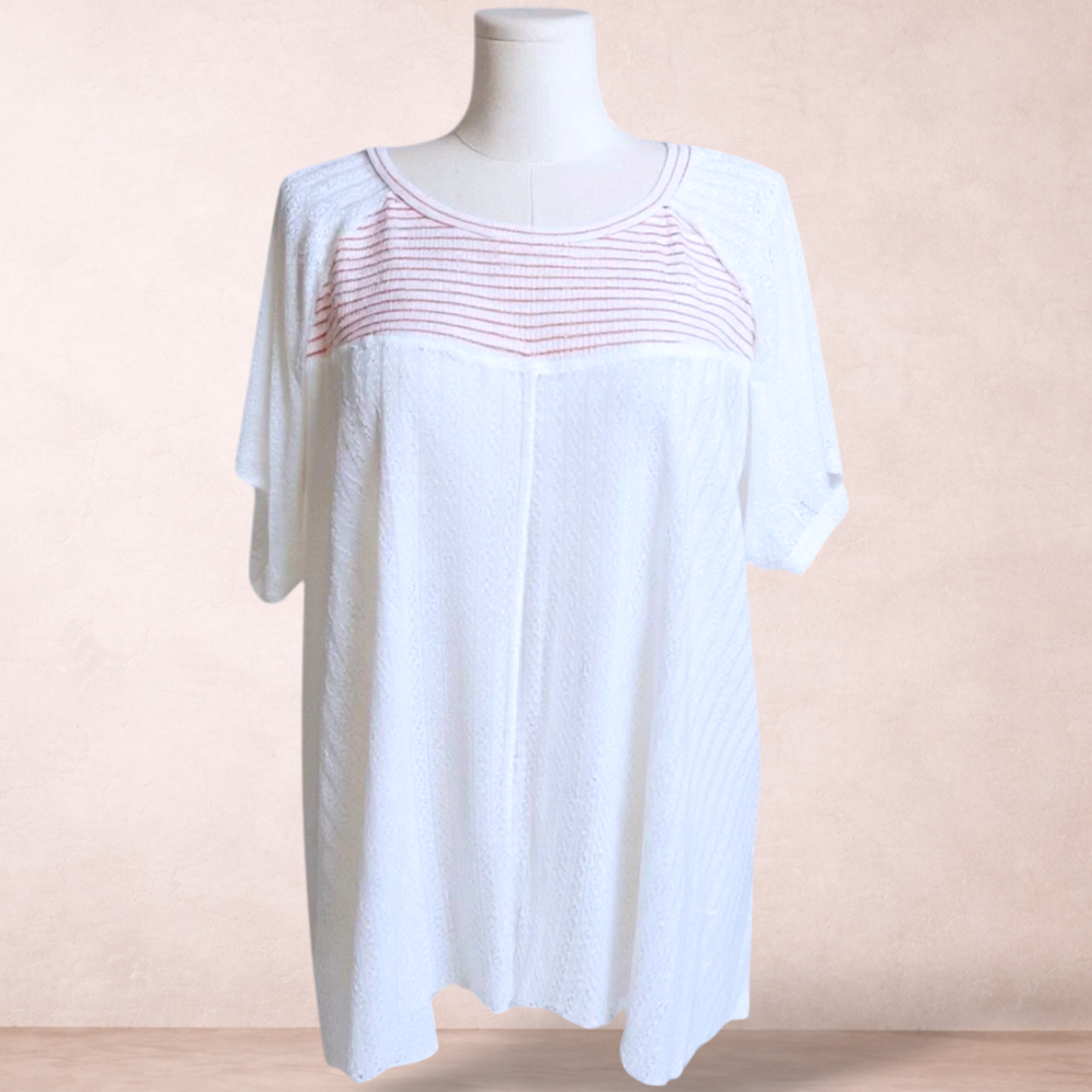 Suzanne Betro White Textured Top | Plus Size 4X 22/24