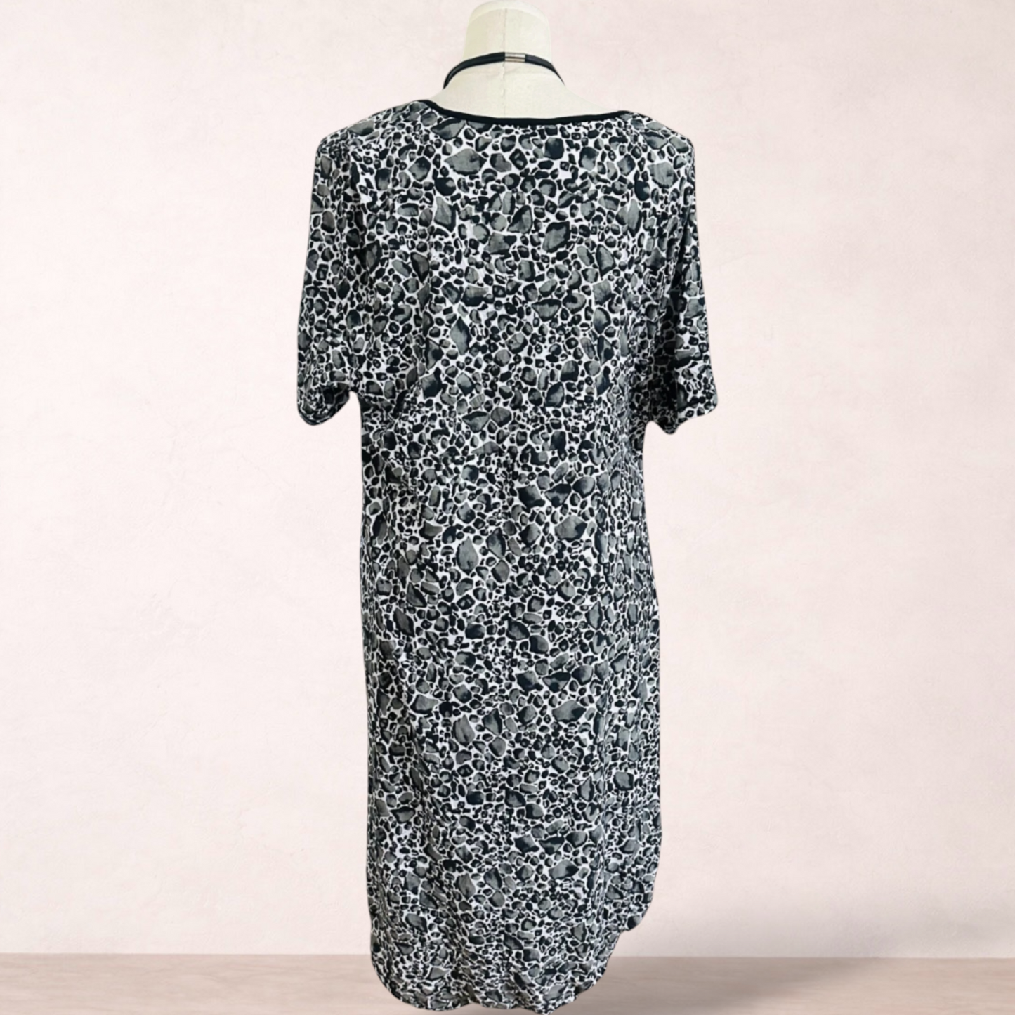 Taking Shape Drape Midi Dress | Plus Size L 20/22 | New with tags