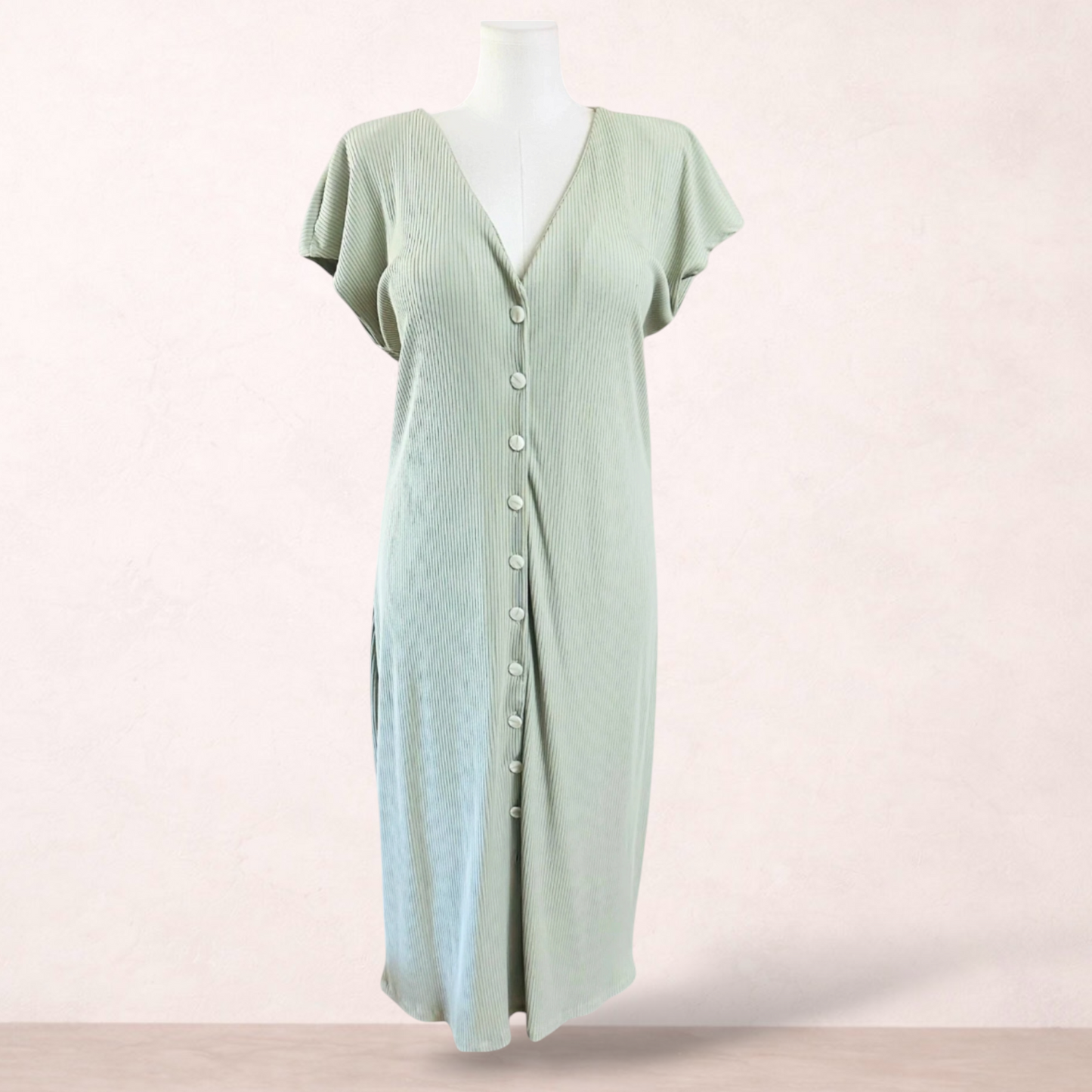 Target Woman Green Button Midi Dress | Size 20