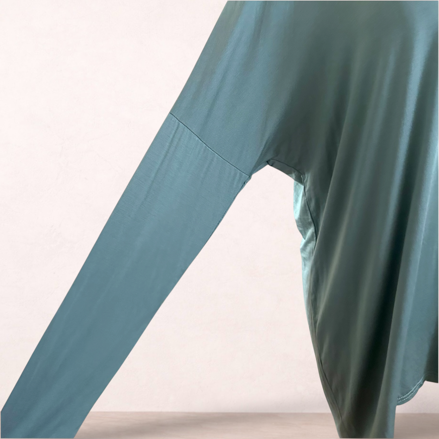 Vine Apparel Sage Green Oversized Tunic | Size L/XL 14/16