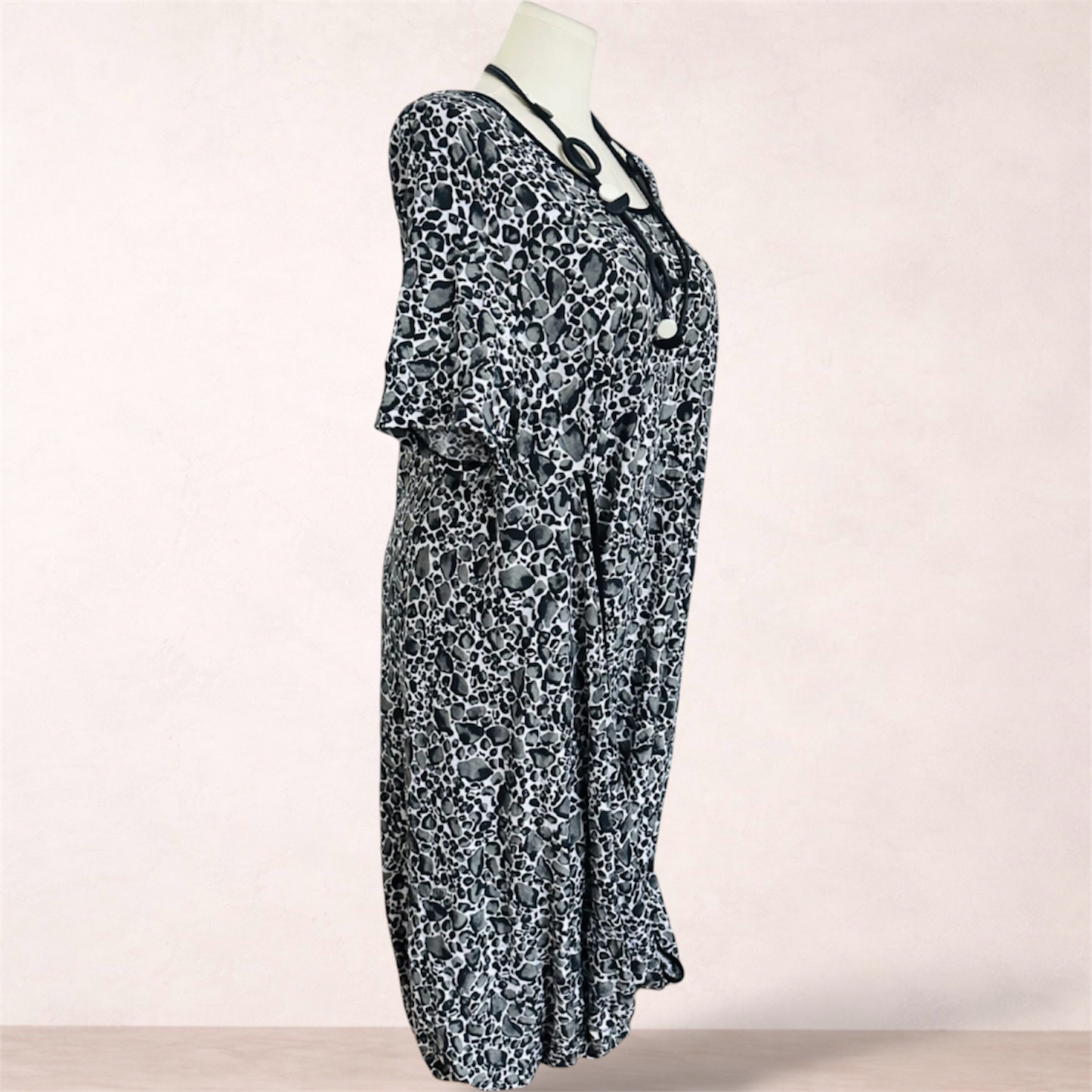 Taking Shape Drape Midi Dress | Plus Size L 20/22 | New with tags