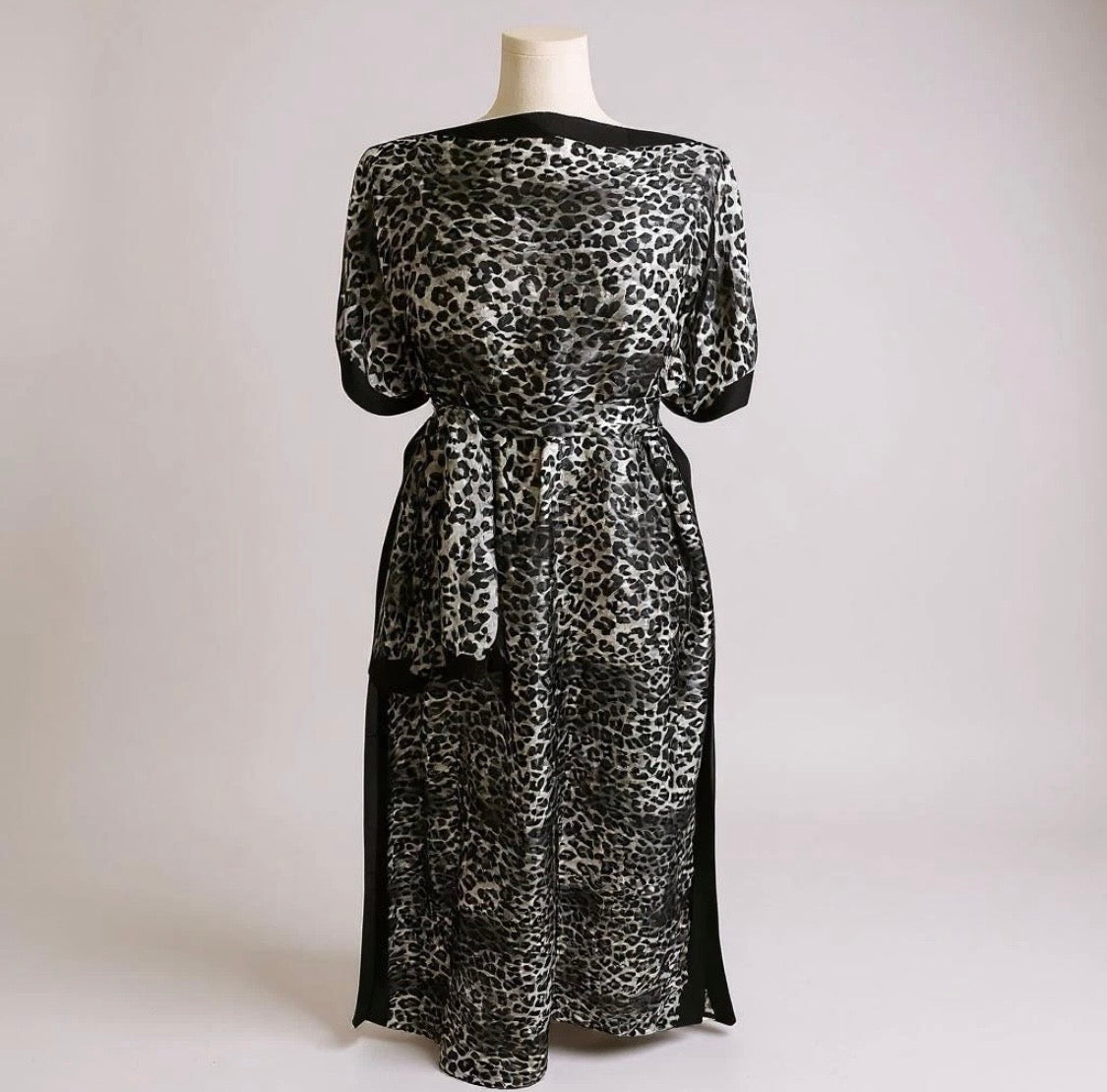 Luxe Silk Feel Resort Maxi Kaftan Dress | Soft Leopard Print | Size 14–20