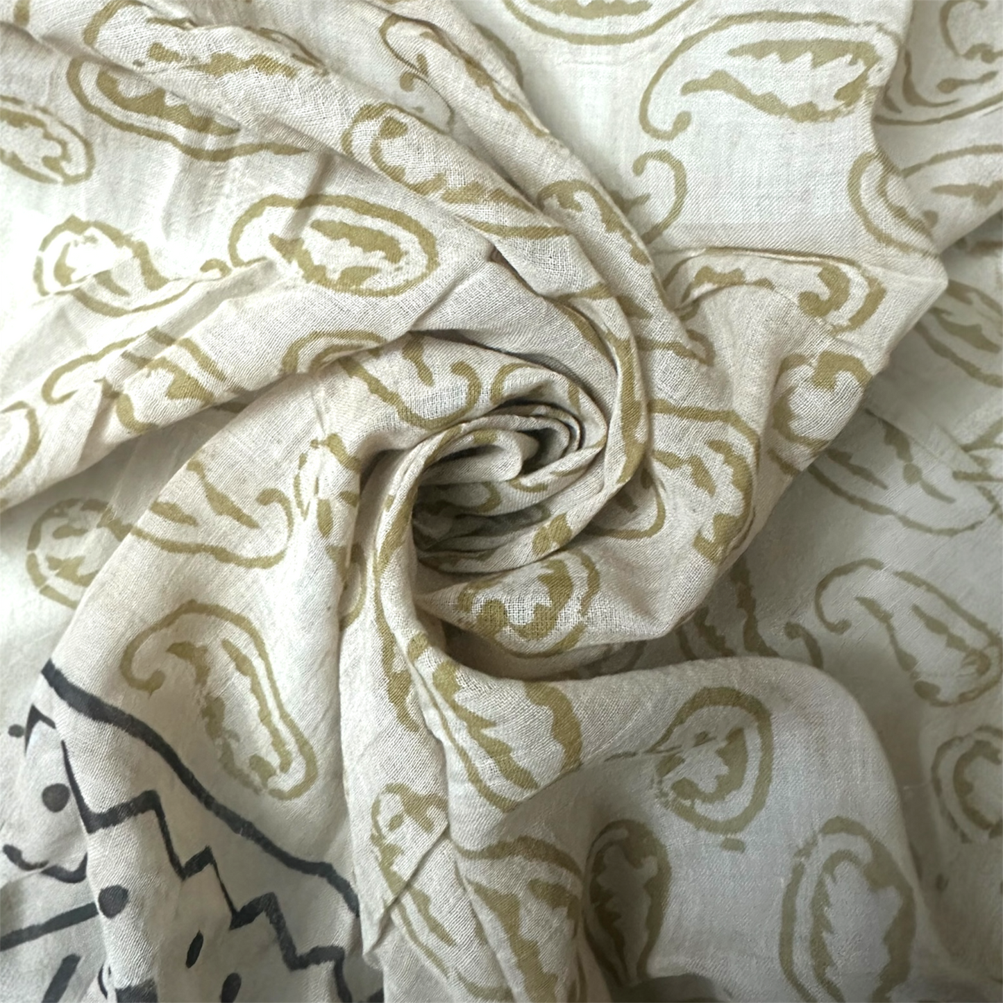 Anaya Kalamkari Sarong | Cotton Voile | Vintage Silk Trim