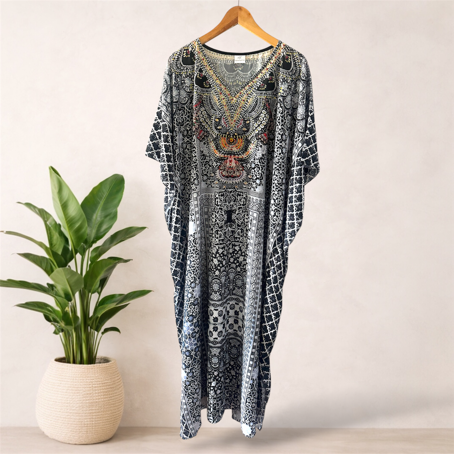 Moonlit Udaipur Embellished Kaftan | Fits 16–24