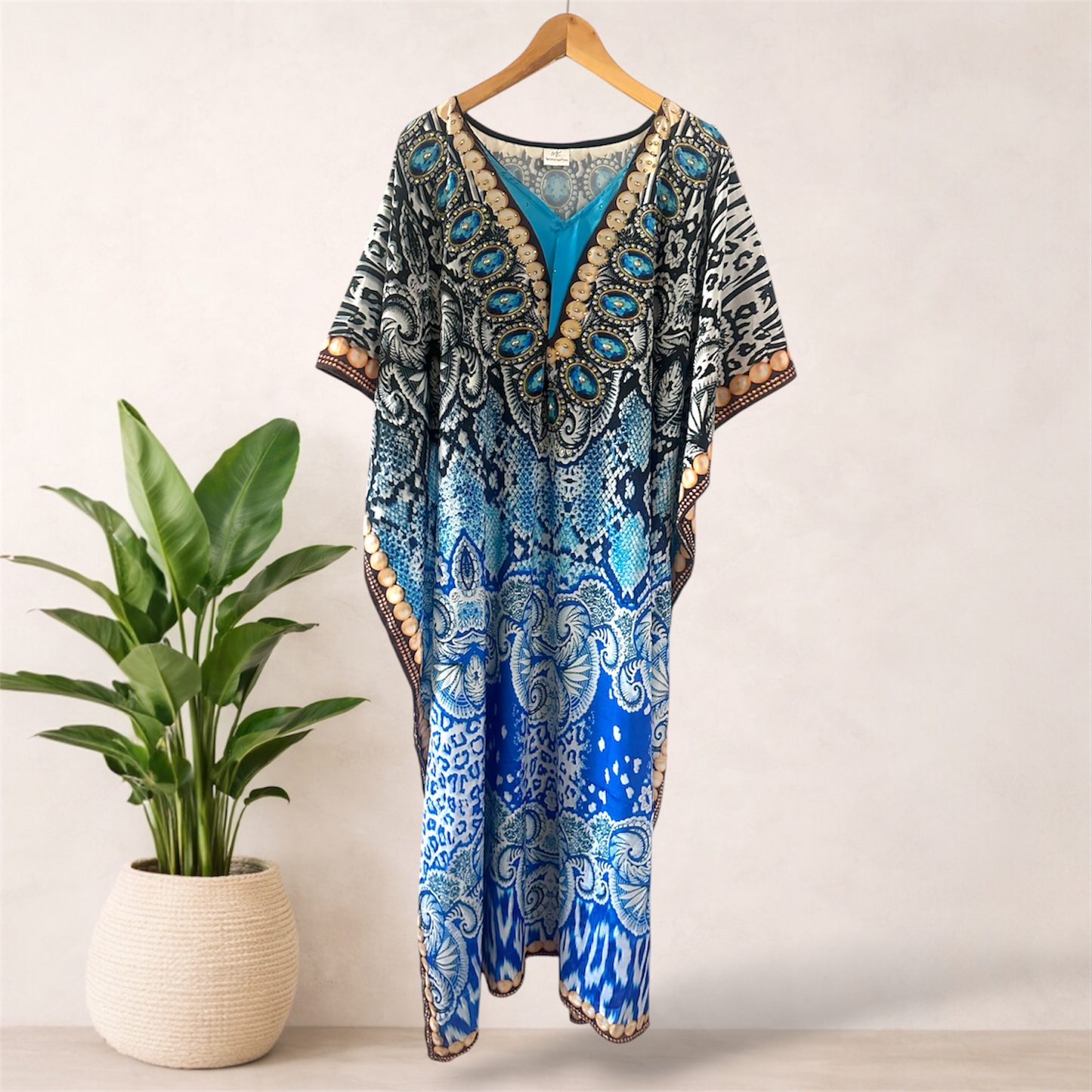 Neelam Maharani Embellished Kaftan | Fits 16–24