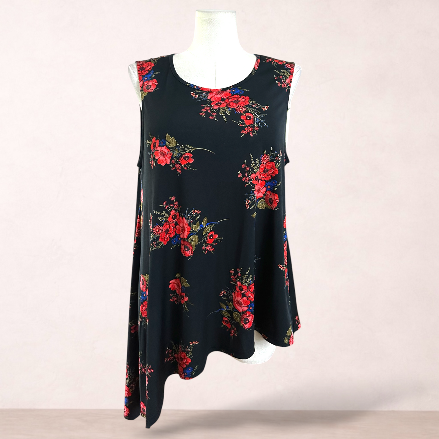 Crossroads Black Floral Asymmetric Hem Tunic Top | Size 18