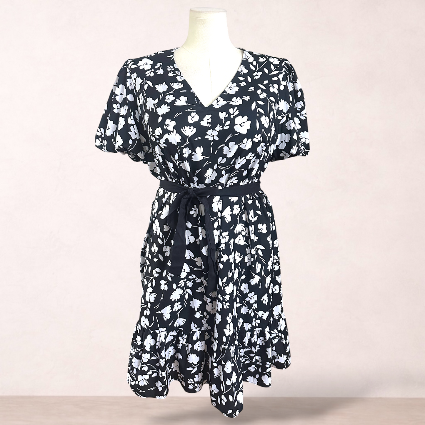 Khoko Smart Black Floral Dress | Size 16
