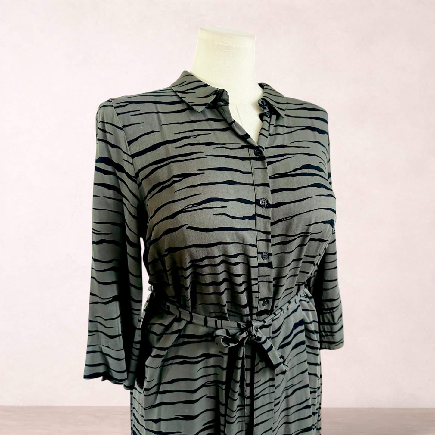 Jeanswest Zebra Print Shirt Dress | Size 14
