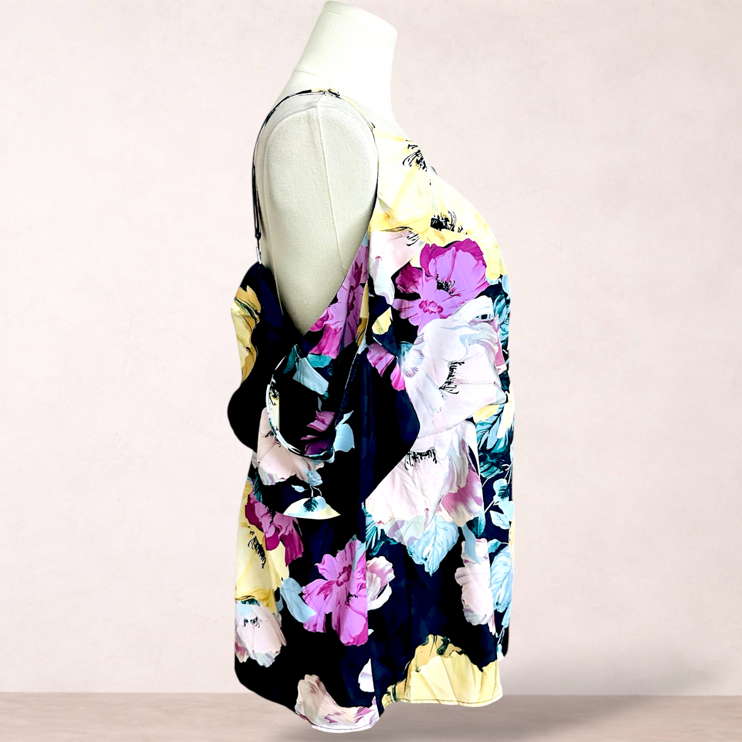 City Chic Floral Cold Shoulder Top | Plus Size XXL/24