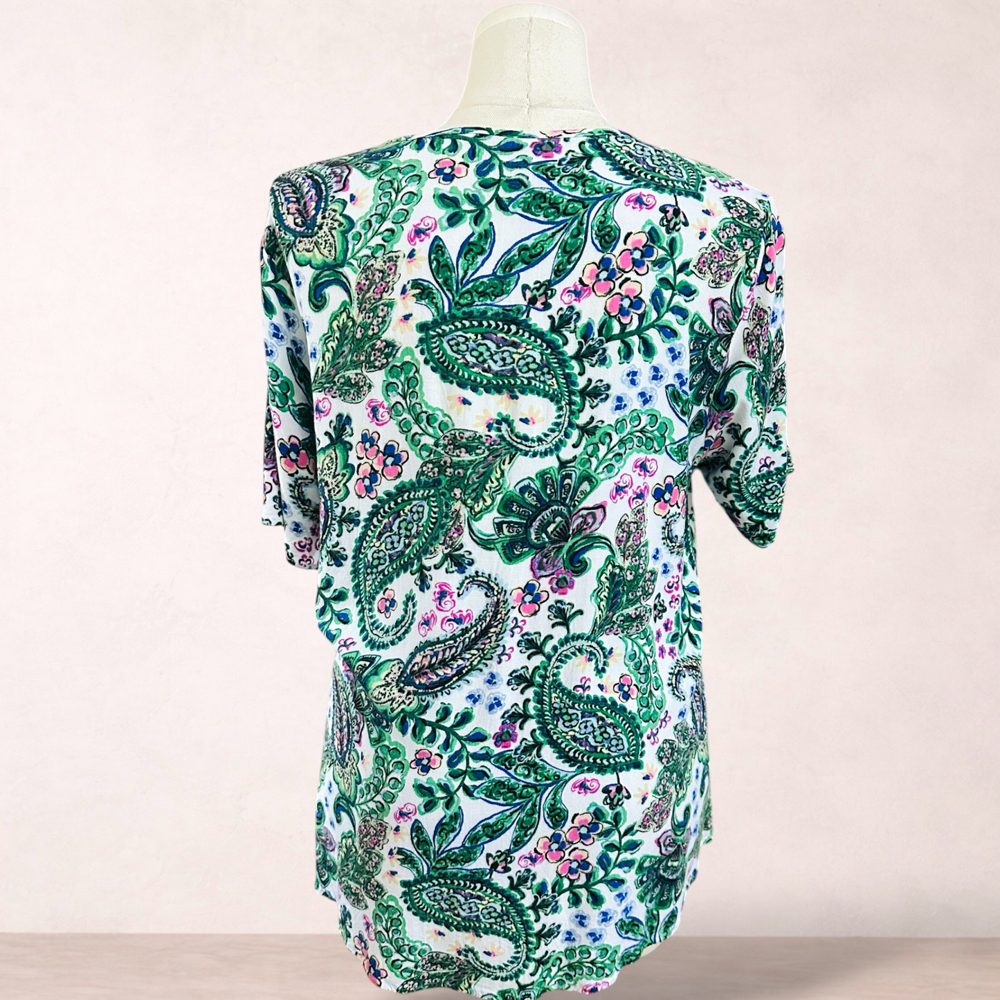 Taking Shape Paisley Floral Top | Plus Size 16
