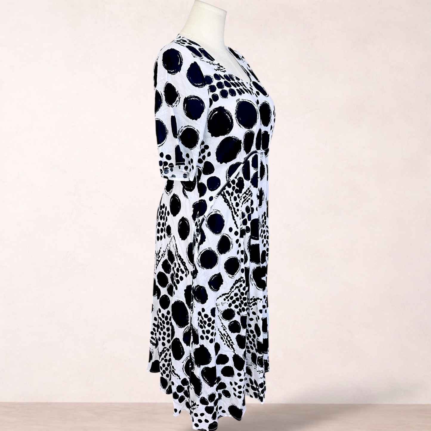 Virtuelle Black & White Midi Dress | Plus Size 14