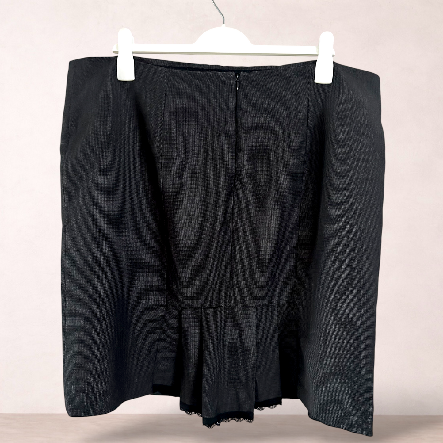 Crossroads Black Straight Business Skirt | Size 20