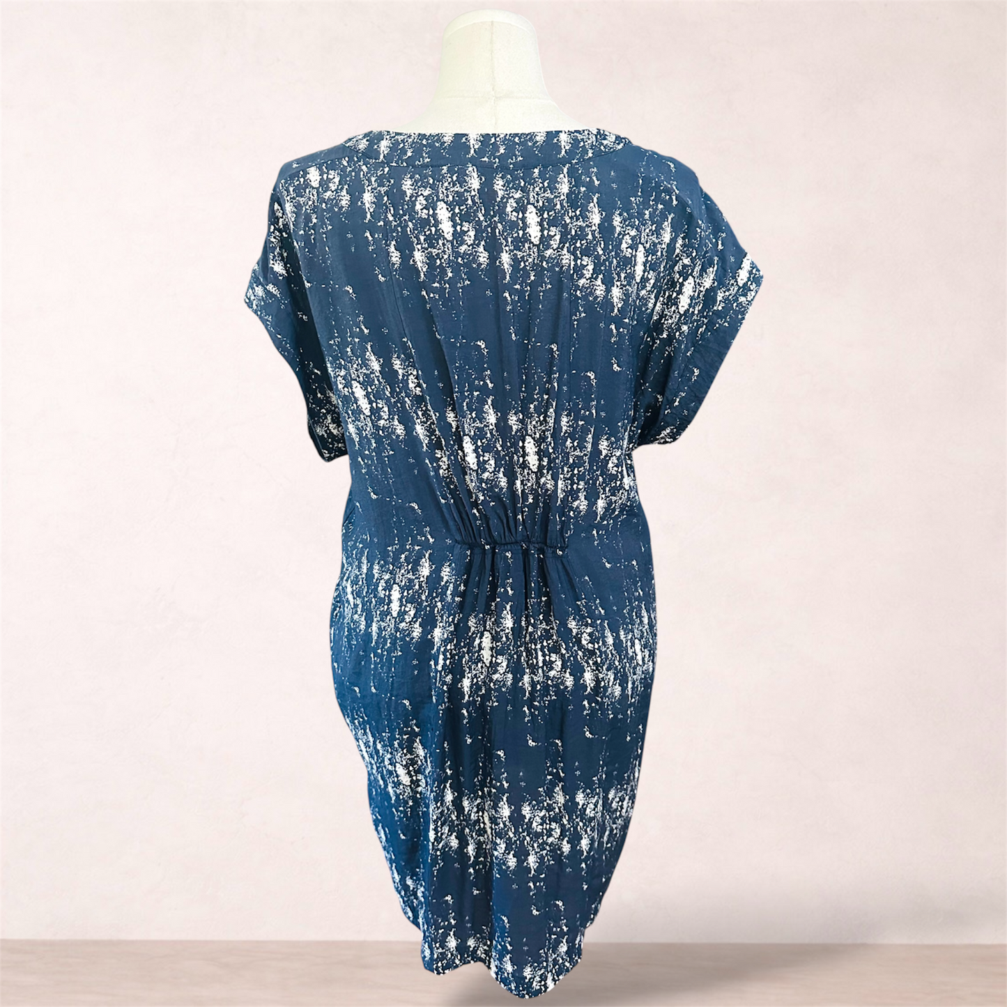 Yarra Trail Blue Print Pocket Shift Dress | Plus Size 16