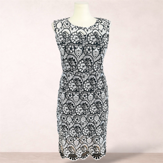 Jacqui Black & White Lace Midi Dress | Size 16