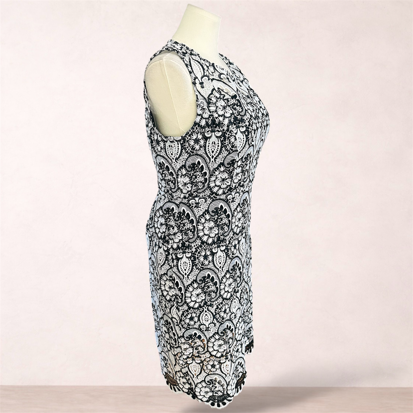 Jacqui Black & White Lace Midi Dress | Size 16
