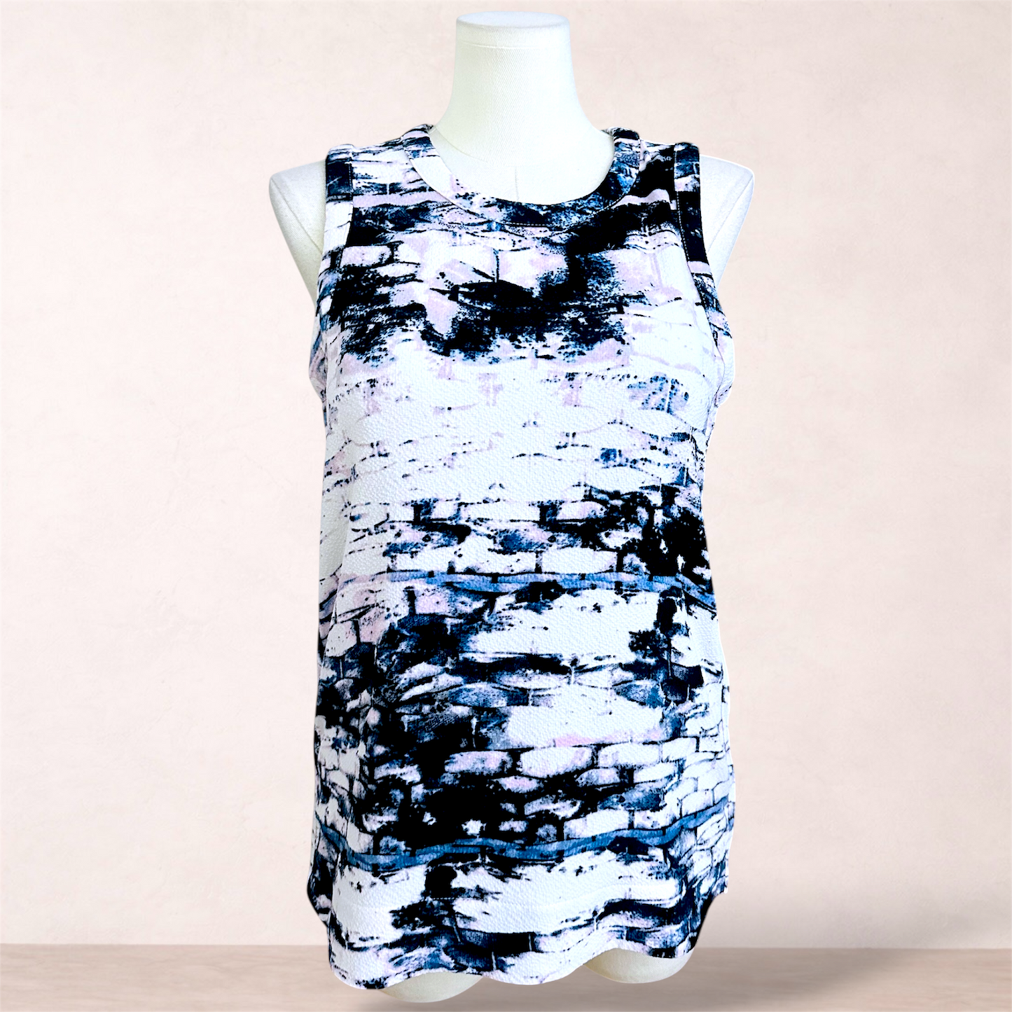 Yours Sincerely Print Side Zip Top | Size 16