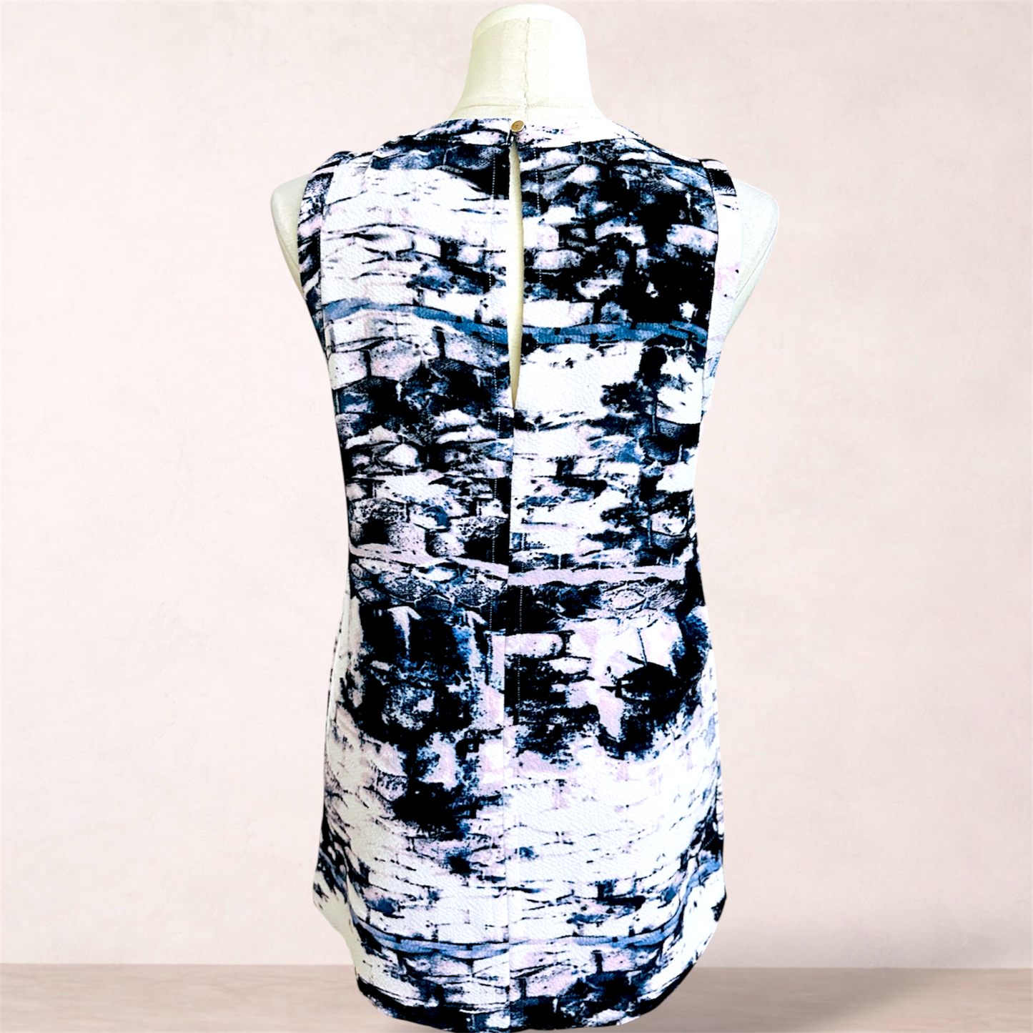 Yours Sincerely Print Side Zip Top | Size 16