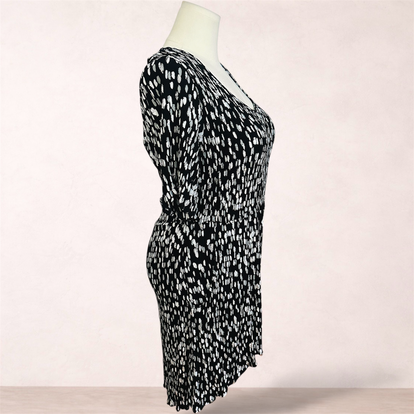 Taking Shape Print Button-up Tunic Top | Plus Size XS/14