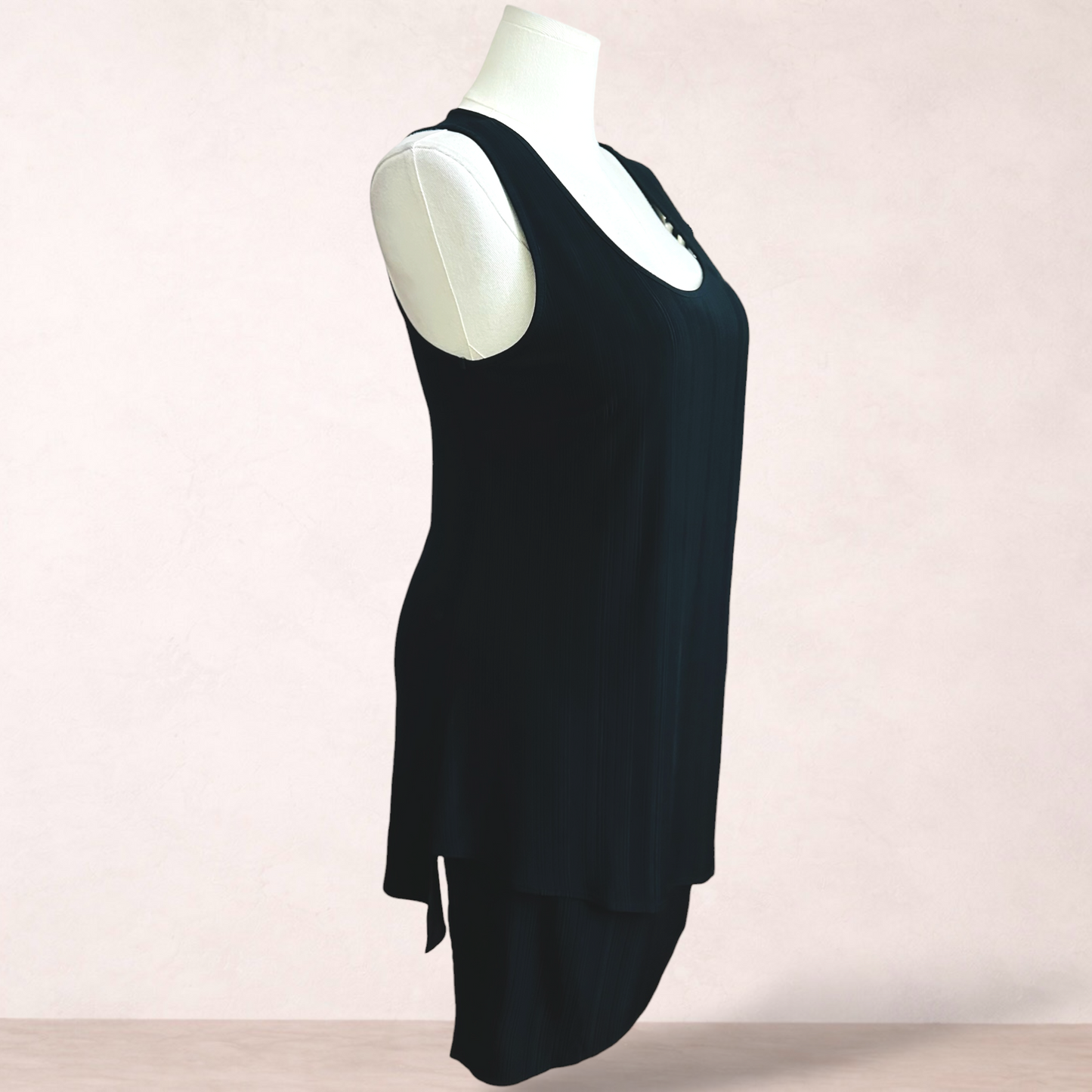 Taking Shape Black Asymmetric Tunic | Plus Size XXS/12