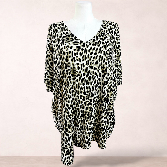 Beme Animal Print Batwing Tunic Top | Plus Size 20
