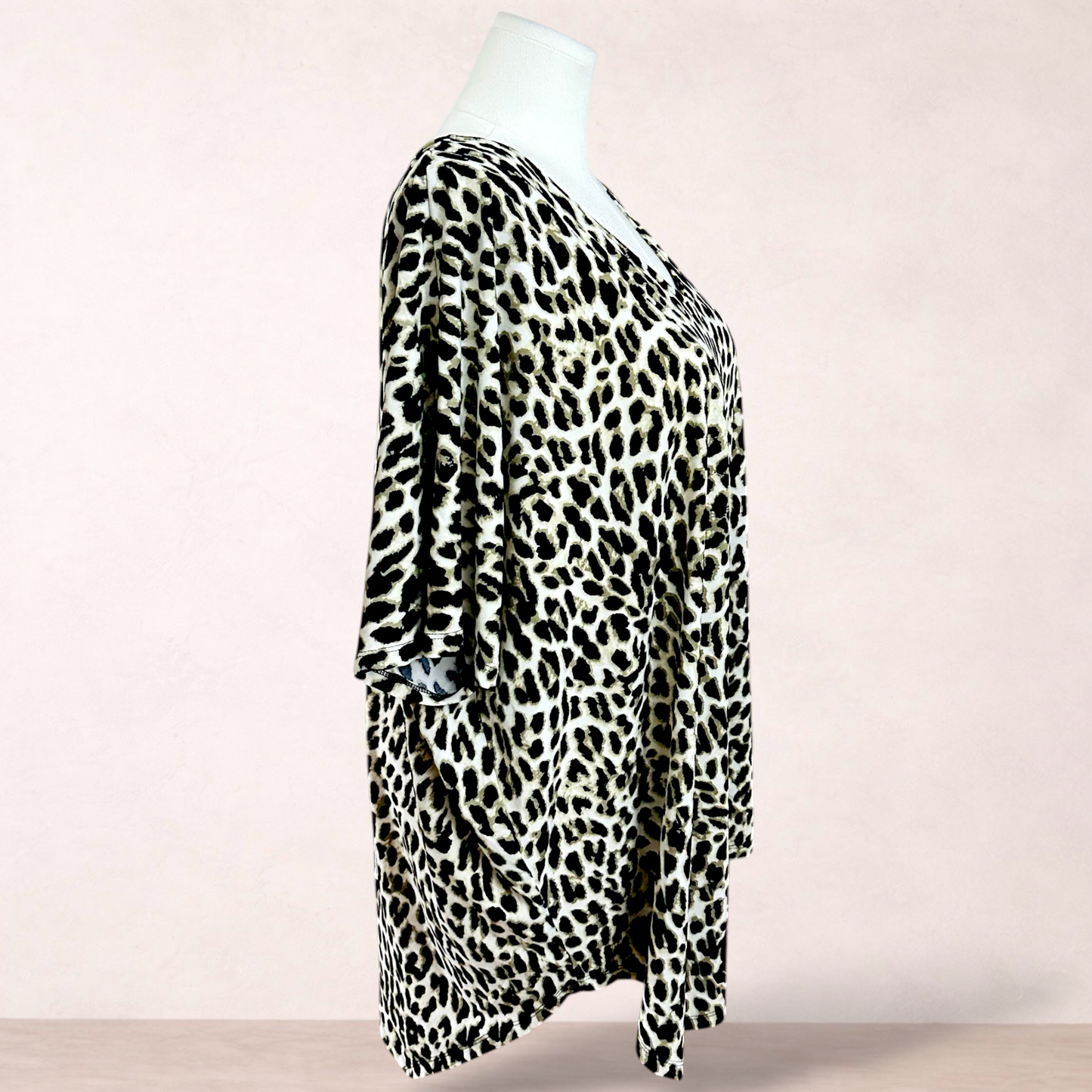 Beme Animal Print Batwing Tunic Top | Plus Size 20