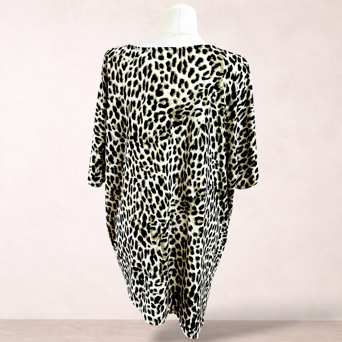 Beme Animal Print Batwing Tunic Top | Plus Size 20