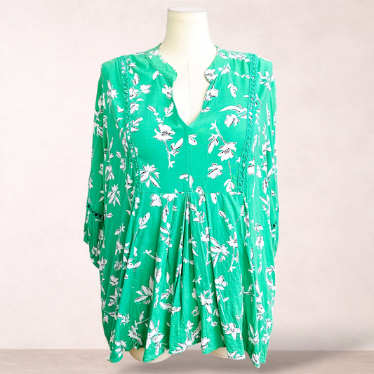 Taking Shape Green Floral Boho Top | Plus Size 22