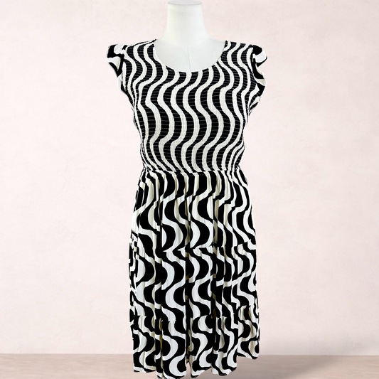 Henry Oscar Black & Cream Print Rayon Dress | Size 18